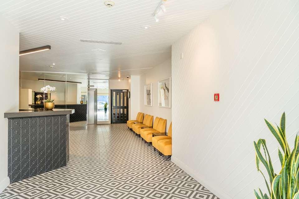 Bay Plaza Hotel Веллингтон Экстерьер фото