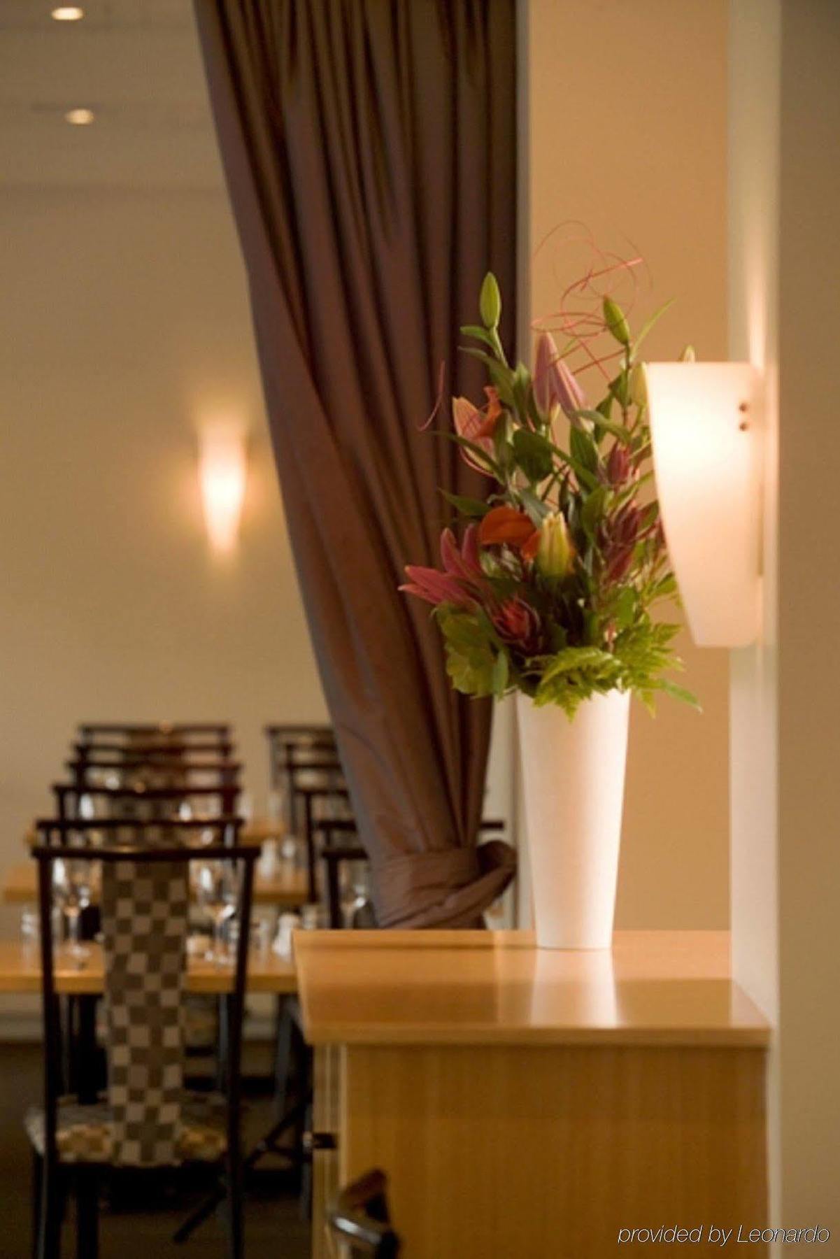 Bay Plaza Hotel Веллингтон Экстерьер фото